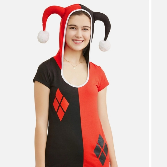 DC Harley Quinn Cosplay Shirt With Hood Jester goth cosplay Size Medium - Picture 1 of 8
